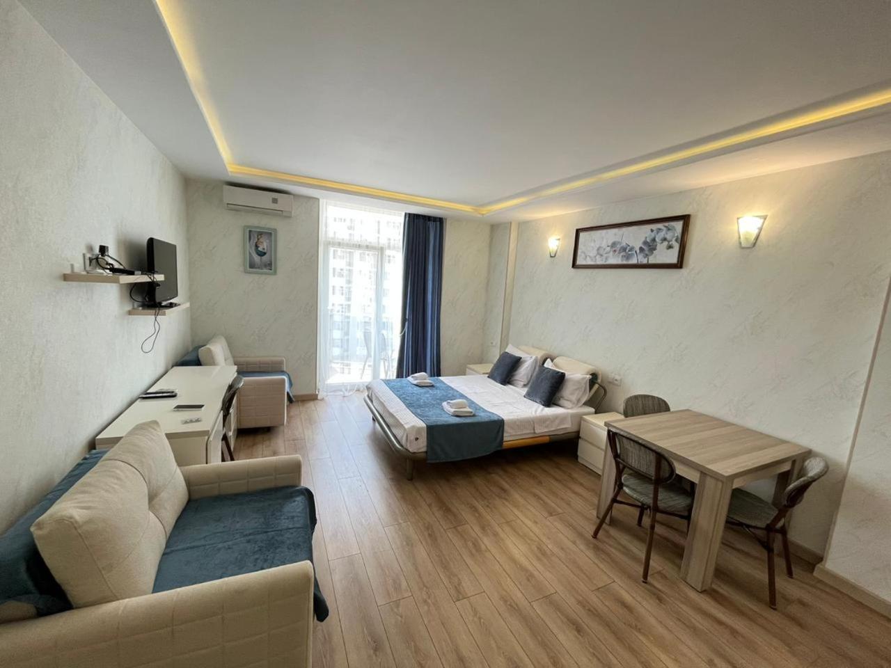 Holiday Premium Apartments Batoumi Extérieur photo