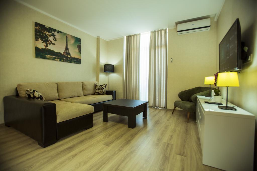 Holiday Premium Apartments Batoumi Extérieur photo